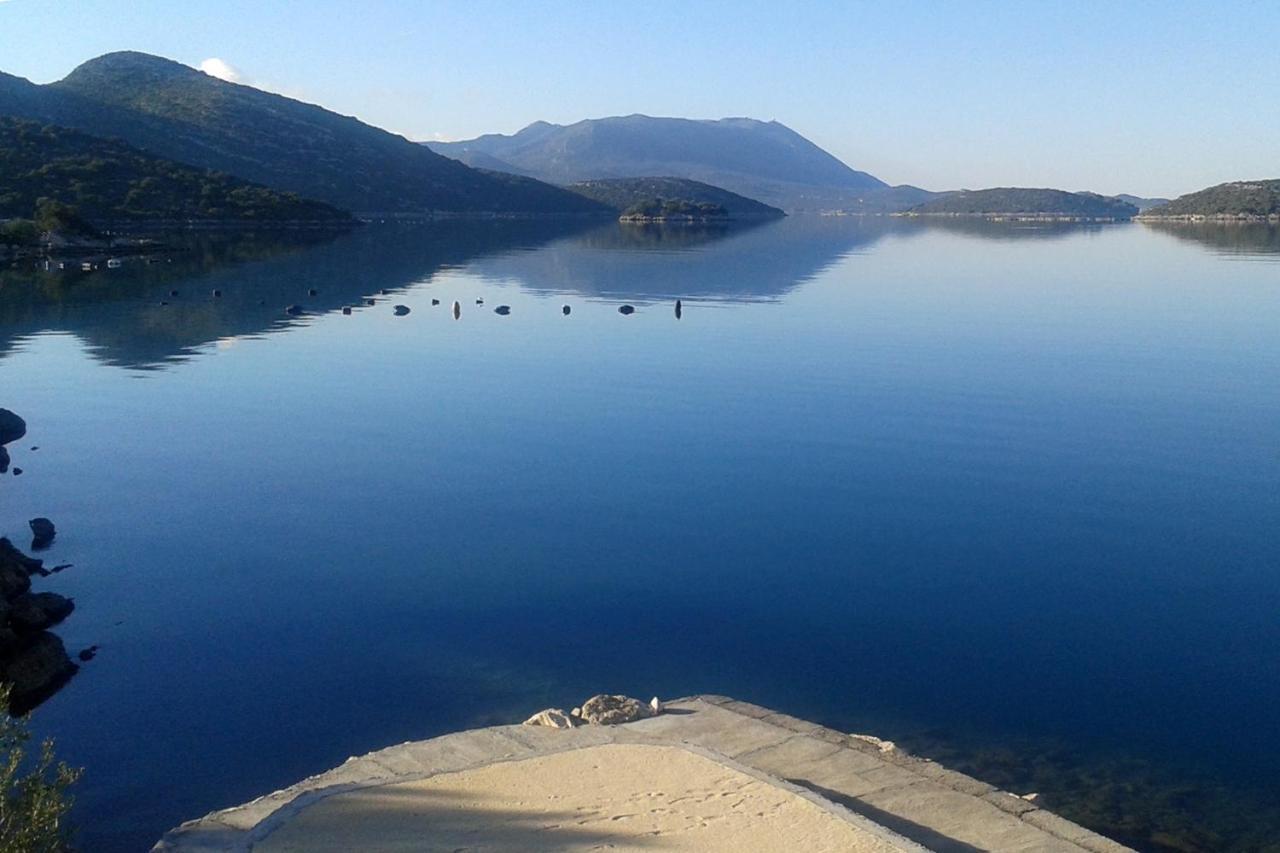 Apartments By The Sea Cove Pjestata, Peljesac - 14440 Ston Esterno foto